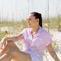 Radiating Gold Statement